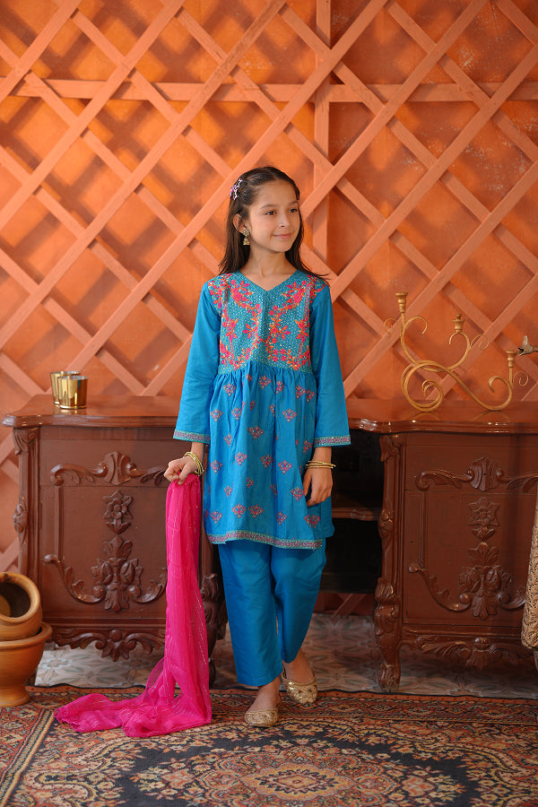 The Sapphire Splash (Blue with Pink Dupatta)