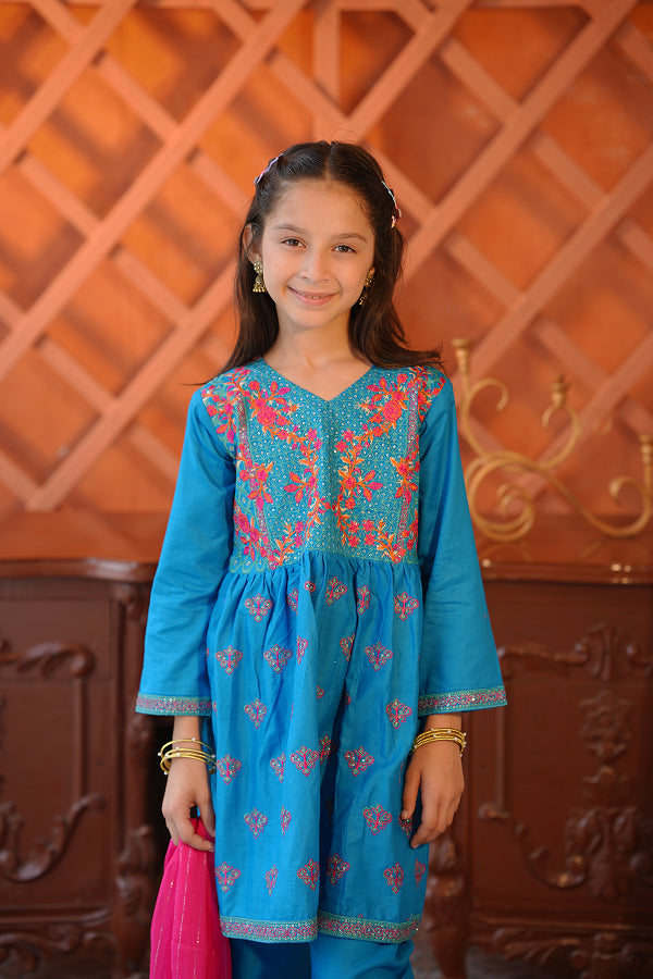 The Sapphire Splash (Blue with Pink Dupatta)