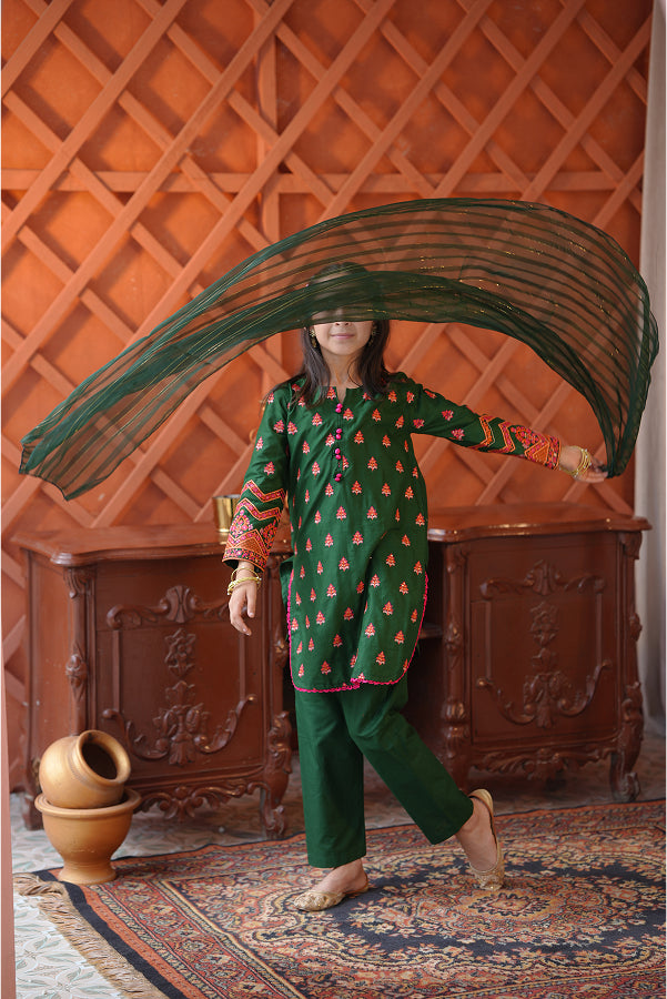 Emerald Petal Set (Green)