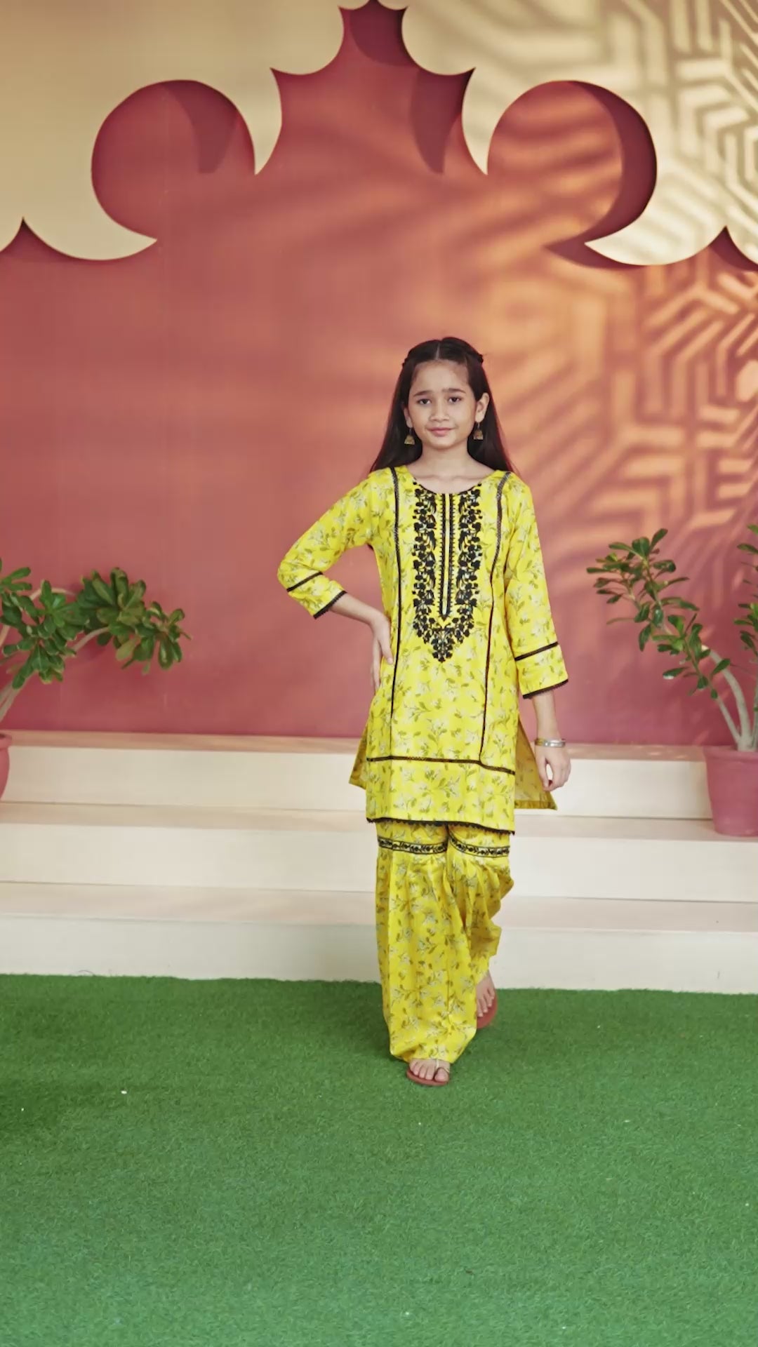 Sunflower Sunshine Sharara (Sunny Yellow)
